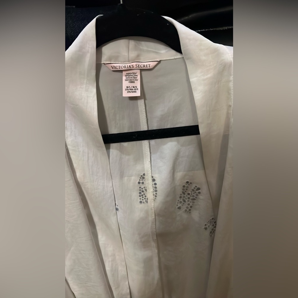 Victoria Secret Angel Robe - Picture 7 of 7